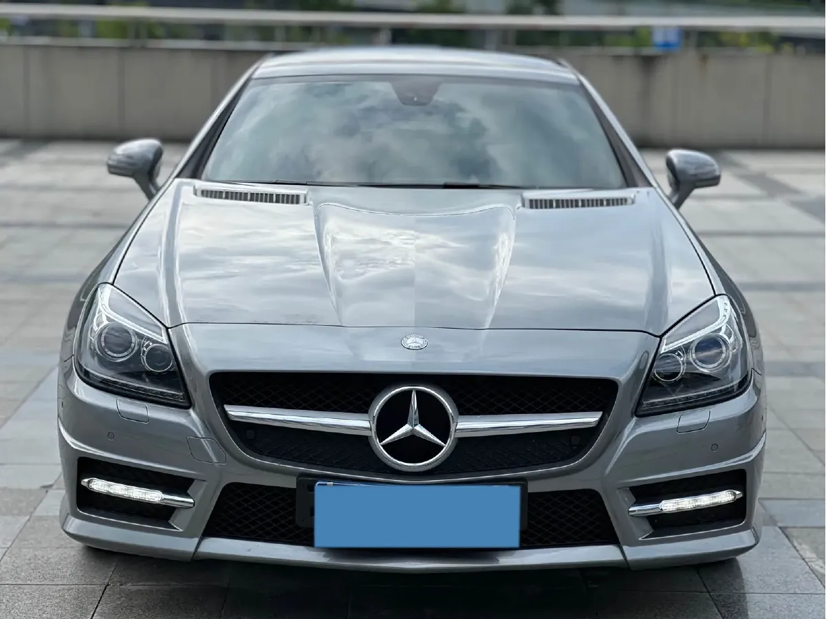 2011 Mercedes-Benz SLK Class 1.8T 184HP L4 7AT,autocango,china used car exporter,china ev exporter,chinese used car exporter,chinese used ev exporter