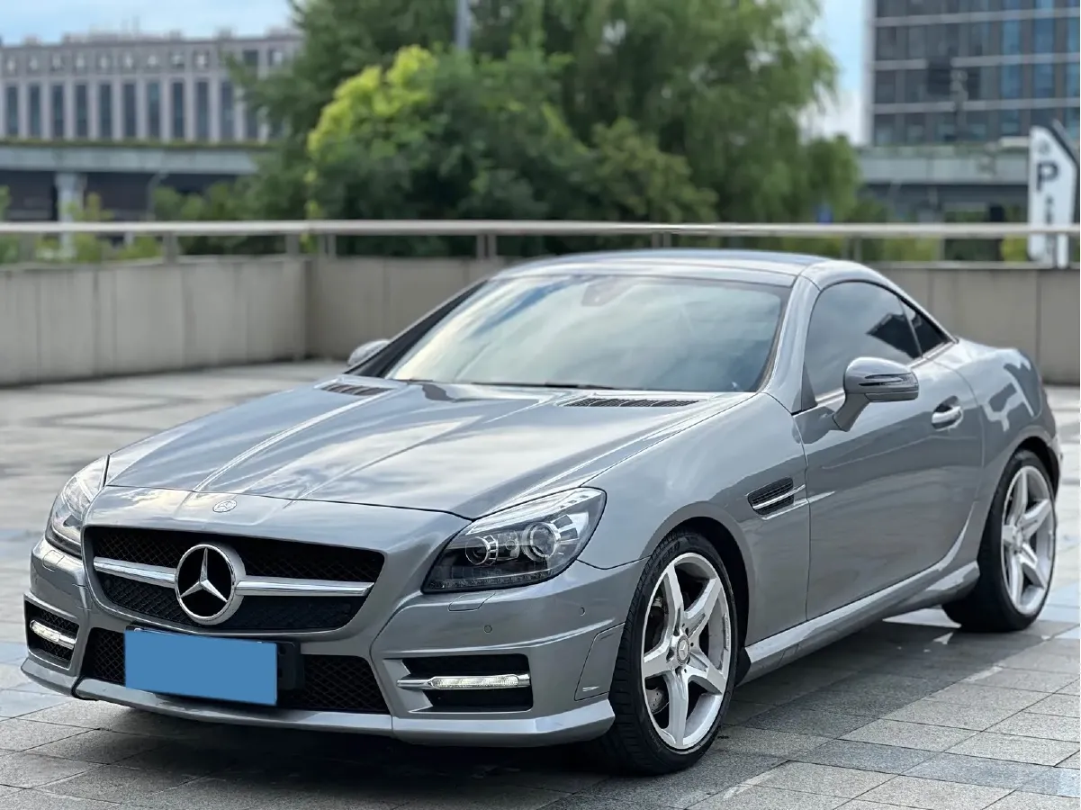 2011 Mercedes-Benz SLK Class 1.8T 184HP L4 7AT,autocango,china used car exporter,china ev exporter,chinese used car exporter,chinese used ev exporter