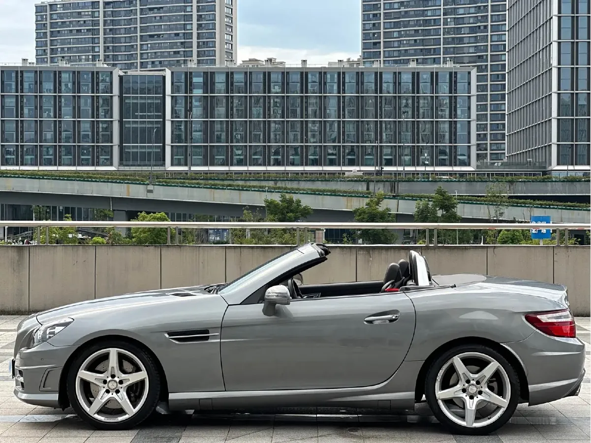 2011 Mercedes-Benz SLK Class 1.8T 184HP L4 7AT,autocango,china used car exporter,china ev exporter,chinese used car exporter,chinese used ev exporter