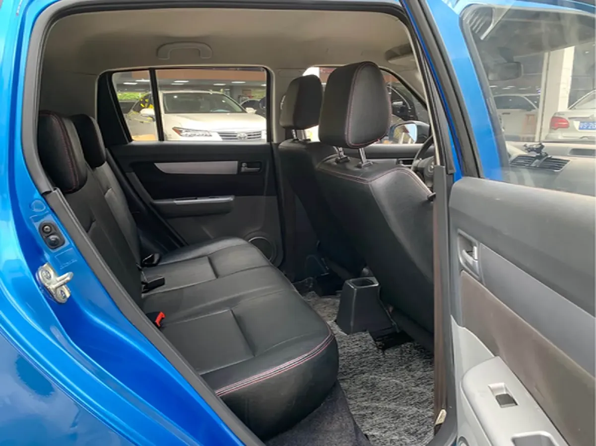 2016 Suzuki Swift 1.5L 103HP L4 5MT,autocango,china used car exporter,china ev exporter,chinese used car exporter,chinese used ev exporter