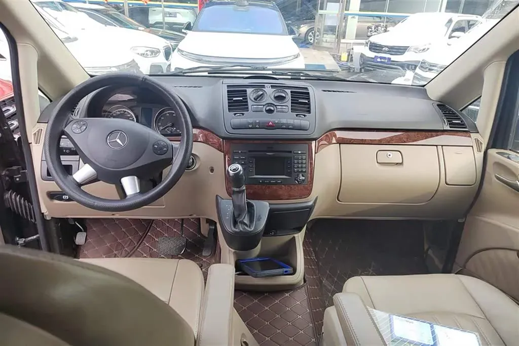 2013 Mercedes-Benz Viano 3.0L 224HP V6 5AT,autocango,china used car exporter,china ev exporter,chinese used car exporter,chinese used ev exporter