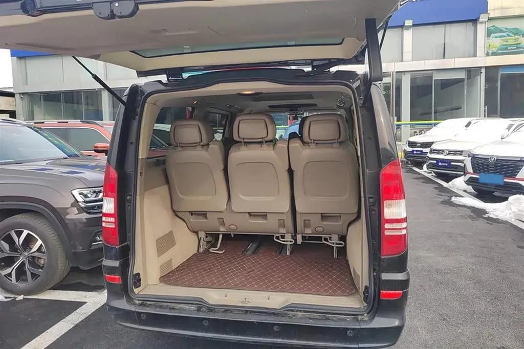 2013 Mercedes-Benz Viano 3.0L 224HP V6 5AT,autocango,china used car exporter,china ev exporter,chinese used car exporter,chinese used ev exporter