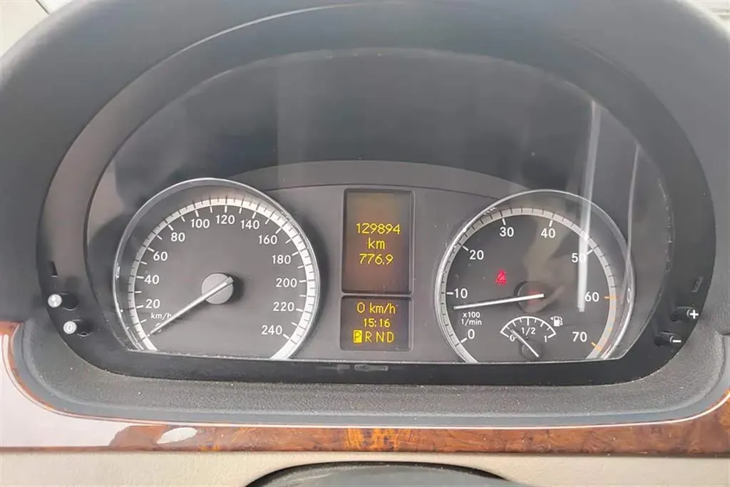 2013 Mercedes-Benz Viano 3.0L 224HP V6 5AT,autocango,china used car exporter,china ev exporter,chinese used car exporter,chinese used ev exporter