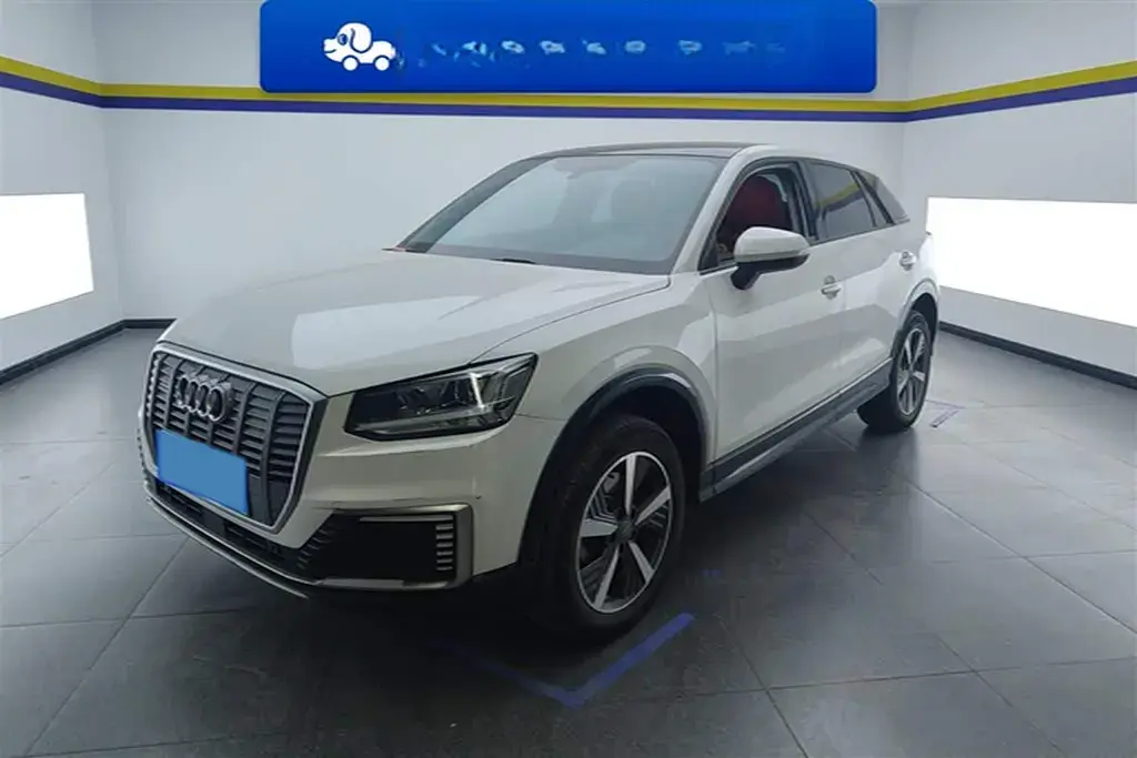 2019 Audi Q2L e-tron BEV 39.7KWH