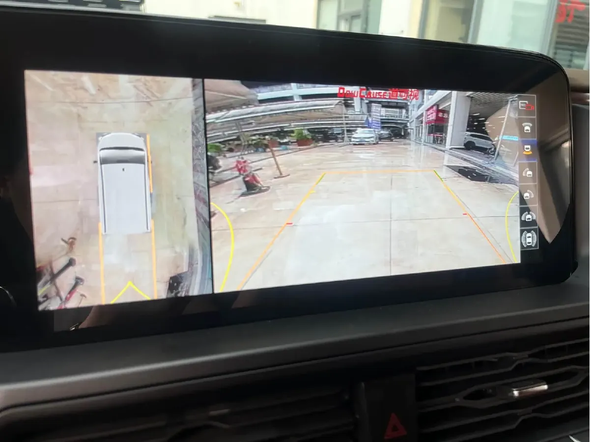 2024 Ford Tourneo 2.0T 220HP L4 9AT,autocango,china used car exporter,china ev exporter,chinese used car exporter,chinese used ev exporter