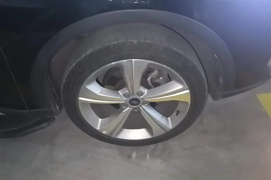 2021 Ford Equator 2.0T 224HP L4 6DCT,autocango,china used car exporter,china ev exporter,chinese used car exporter,chinese used ev exporter