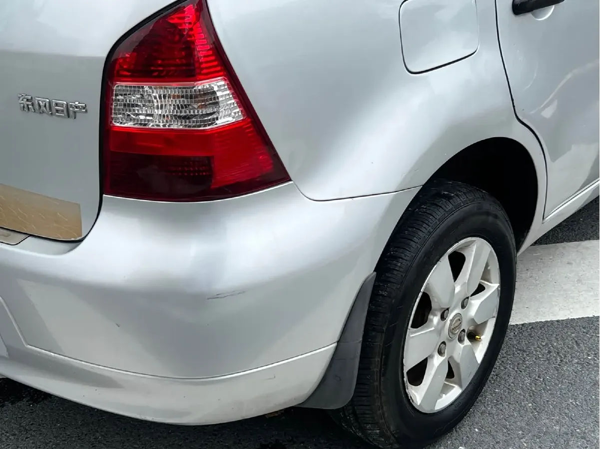 2010 Nissan Livina 1.6L 105HP L4 5MT,autocango,china used car exporter,china ev exporter,chinese used car exporter,chinese used ev exporter