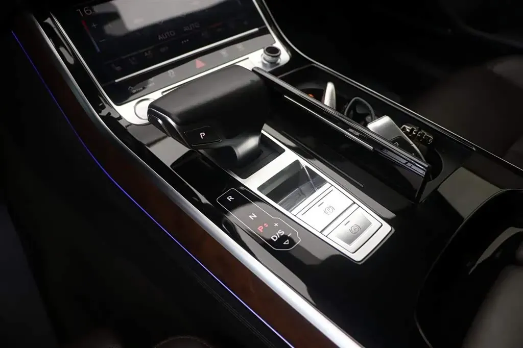 2019 Audi A8 3.0T 340HP V6 8AT,autocango,china used car exporter,china ev exporter,chinese used car exporter,chinese used ev exporter