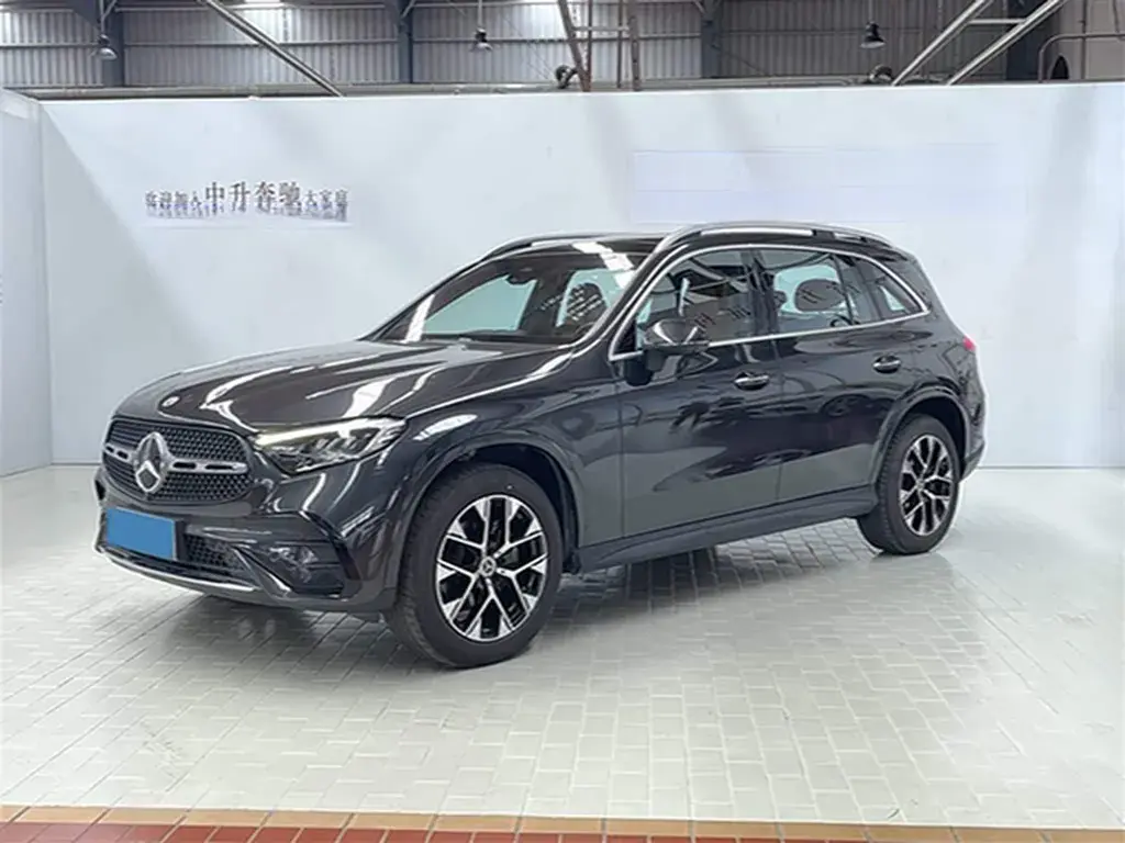 2023 Mercedes-Benz GLC Class 2.0T 204HP L4 9AT