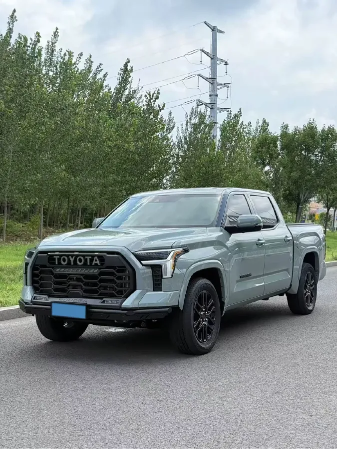 2022 Toyota 4Runner 4.0L 273HP V6 5AT,autocango,china used car exporter,china ev exporter,chinese used car exporter,chinese used ev exporter