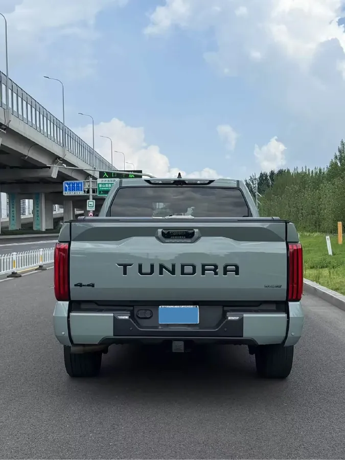 2022 Toyota 4Runner 4.0L 273HP V6 5AT,autocango,china used car exporter,china ev exporter,chinese used car exporter,chinese used ev exporter