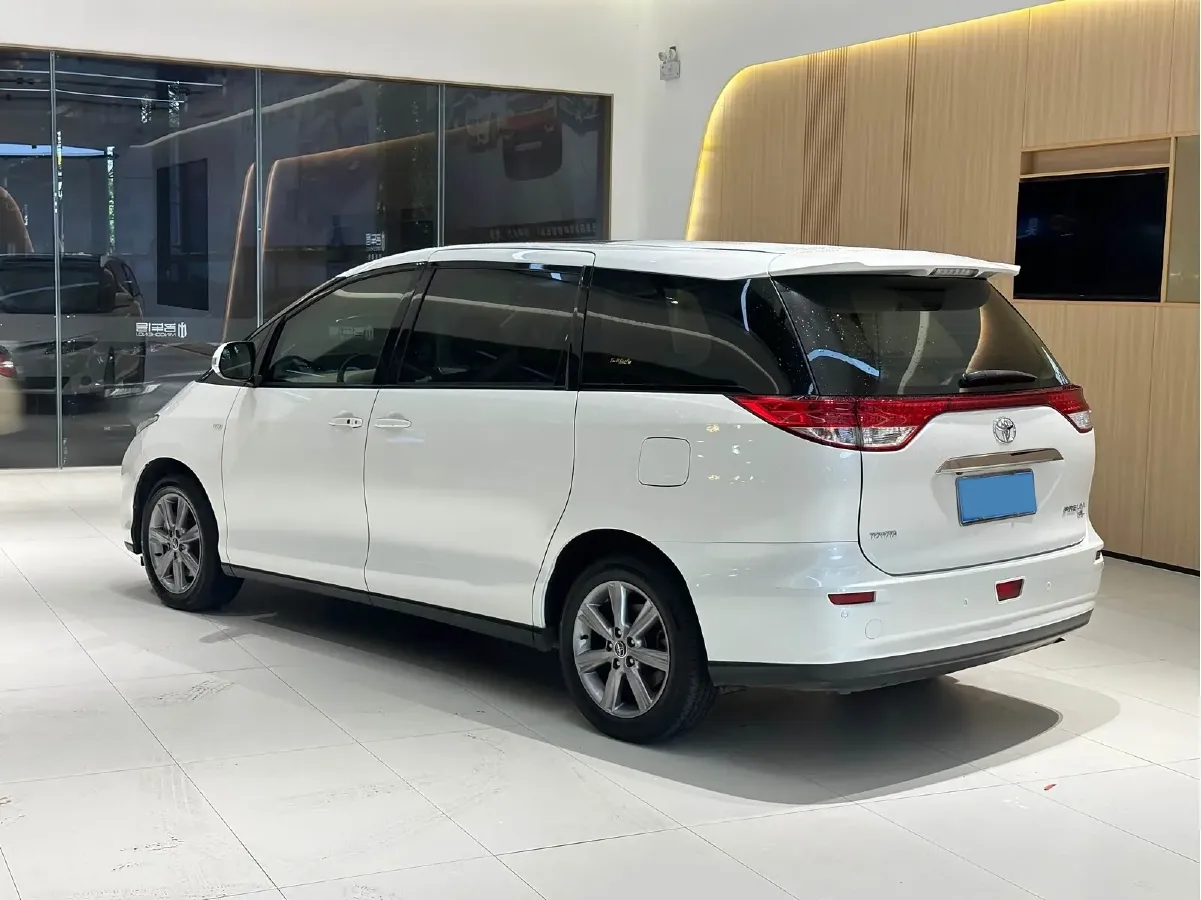 2012 Toyota Previa 2.4L 170HP L4 CVT,autocango,china used car exporter,china ev exporter,chinese used car exporter,chinese used ev exporter
