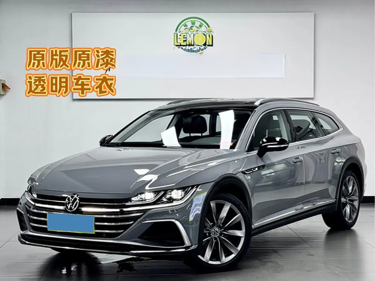 2023 Volkswagen CC 2.0T 220HP L4 7DCT,autocango,china used car exporter,china ev exporter,chinese used car exporter,chinese used ev exporter