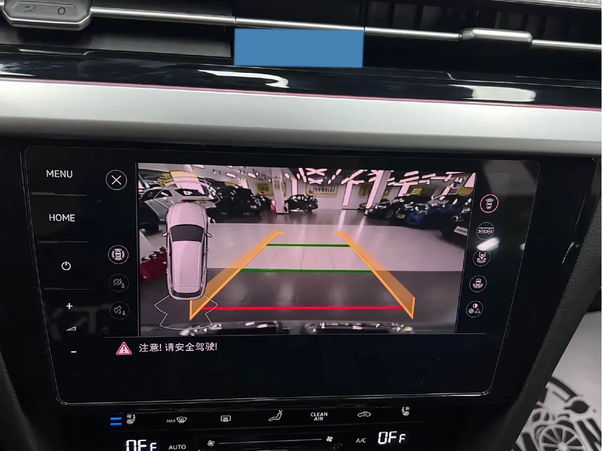 2023 Volkswagen CC 2.0T 220HP L4 7DCT,autocango,china used car exporter,china ev exporter,chinese used car exporter,chinese used ev exporter