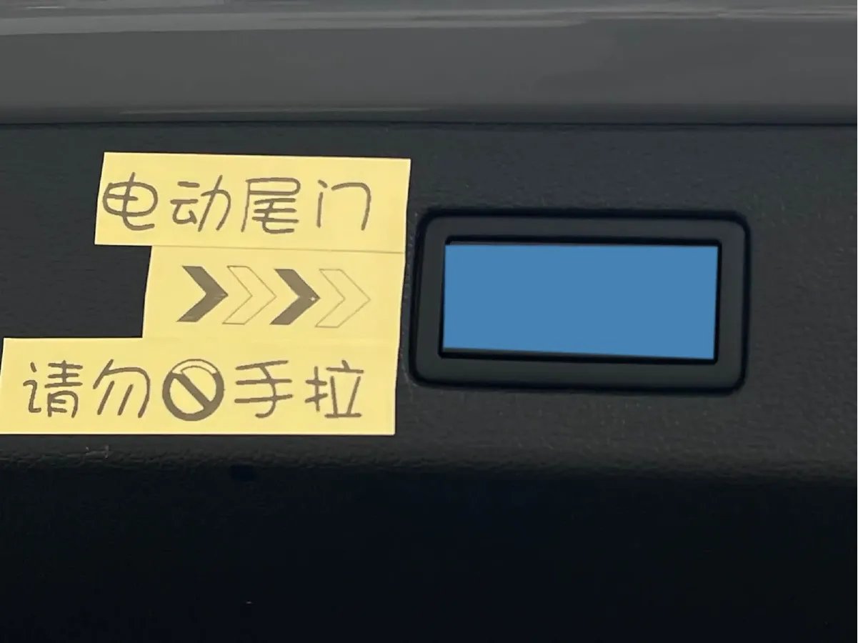 2023 Volkswagen CC 2.0T 220HP L4 7DCT,autocango,china used car exporter,china ev exporter,chinese used car exporter,chinese used ev exporter