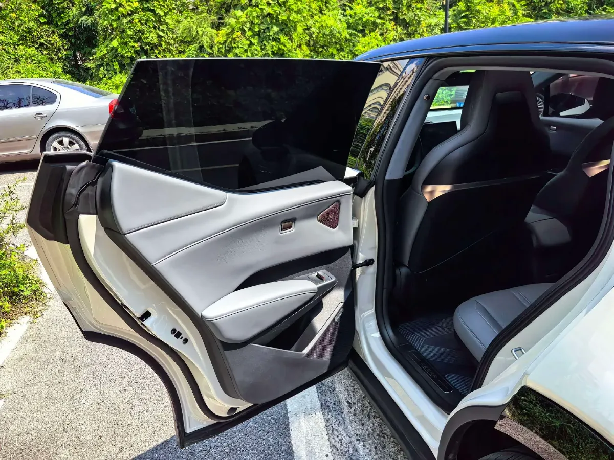 2023 Zeekr X BEV 66KWH,autocango,china used car exporter,china ev exporter,chinese used car exporter,chinese used ev exporter