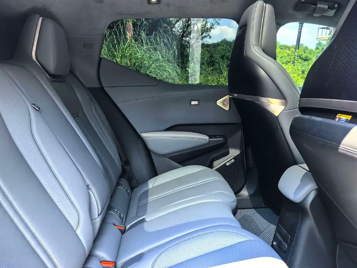 2023 Zeekr X BEV 66KWH,autocango,china used car exporter,china ev exporter,chinese used car exporter,chinese used ev exporter