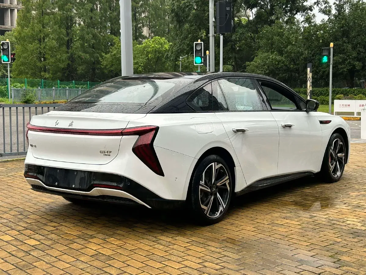 2024 HongQi EH7 BEV 111KWH,autocango,china used car exporter,china ev exporter,chinese used car exporter,chinese used ev exporter