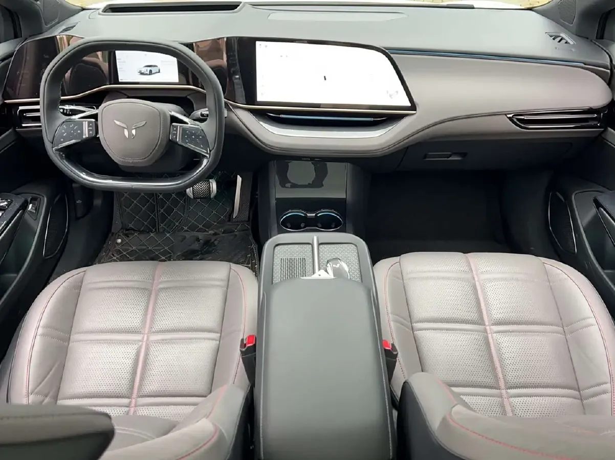 2024 HongQi EH7 BEV 111KWH,autocango,china used car exporter,china ev exporter,chinese used car exporter,chinese used ev exporter