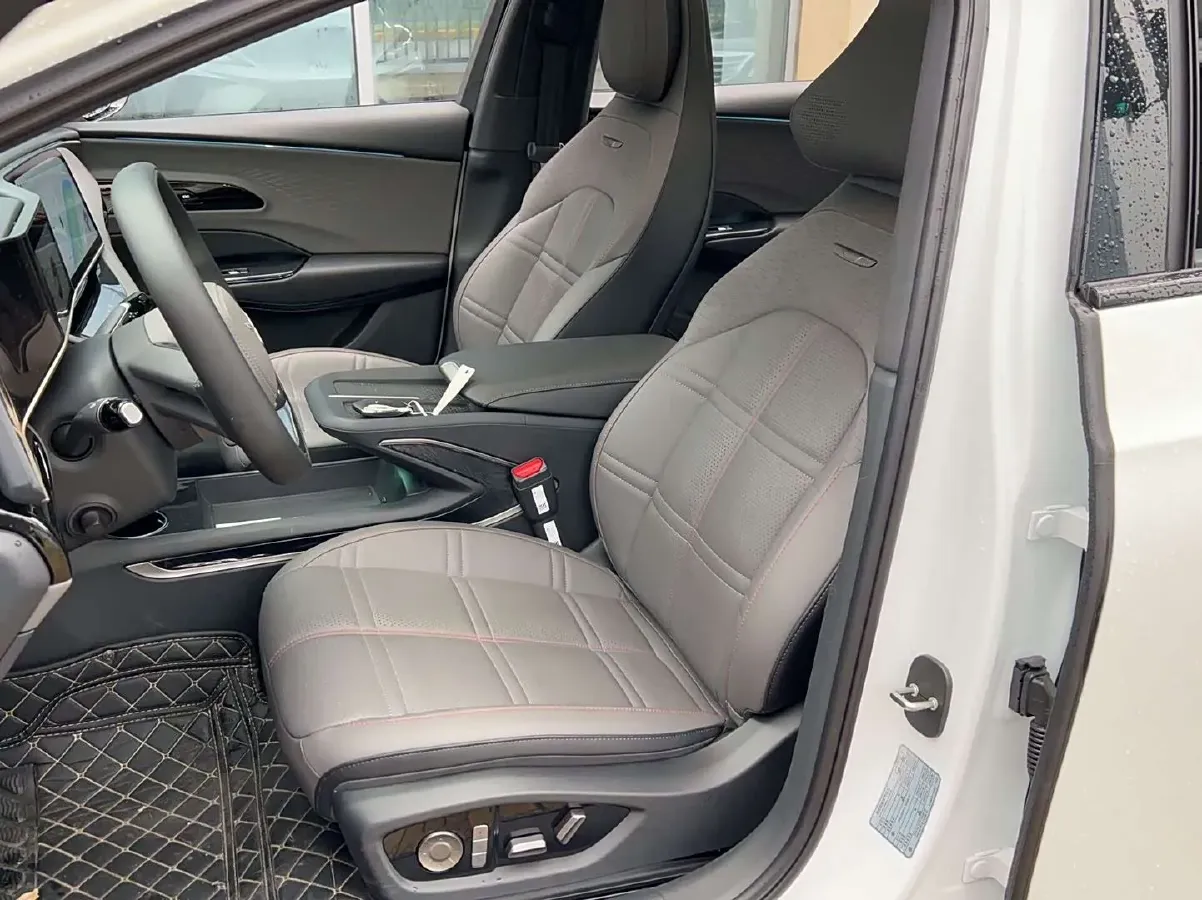 2024 HongQi EH7 BEV 111KWH,autocango,china used car exporter,china ev exporter,chinese used car exporter,chinese used ev exporter