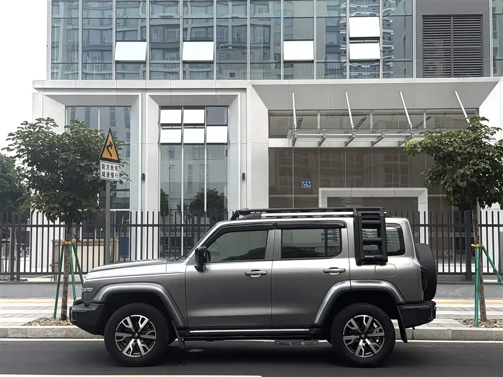 2021 Tank 300 2.0T 227HP L4 8AT,autocango,china used car exporter,china ev exporter,chinese used car exporter,chinese used ev exporter