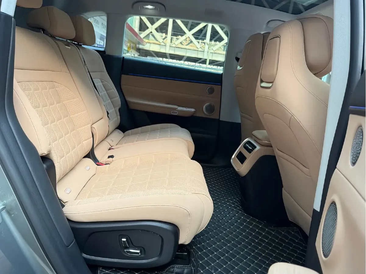 2024 Exceed Sterra ET REEV 156HP REEV 32KWH,autocango,china used car exporter,china ev exporter,chinese used car exporter,chinese used ev exporter