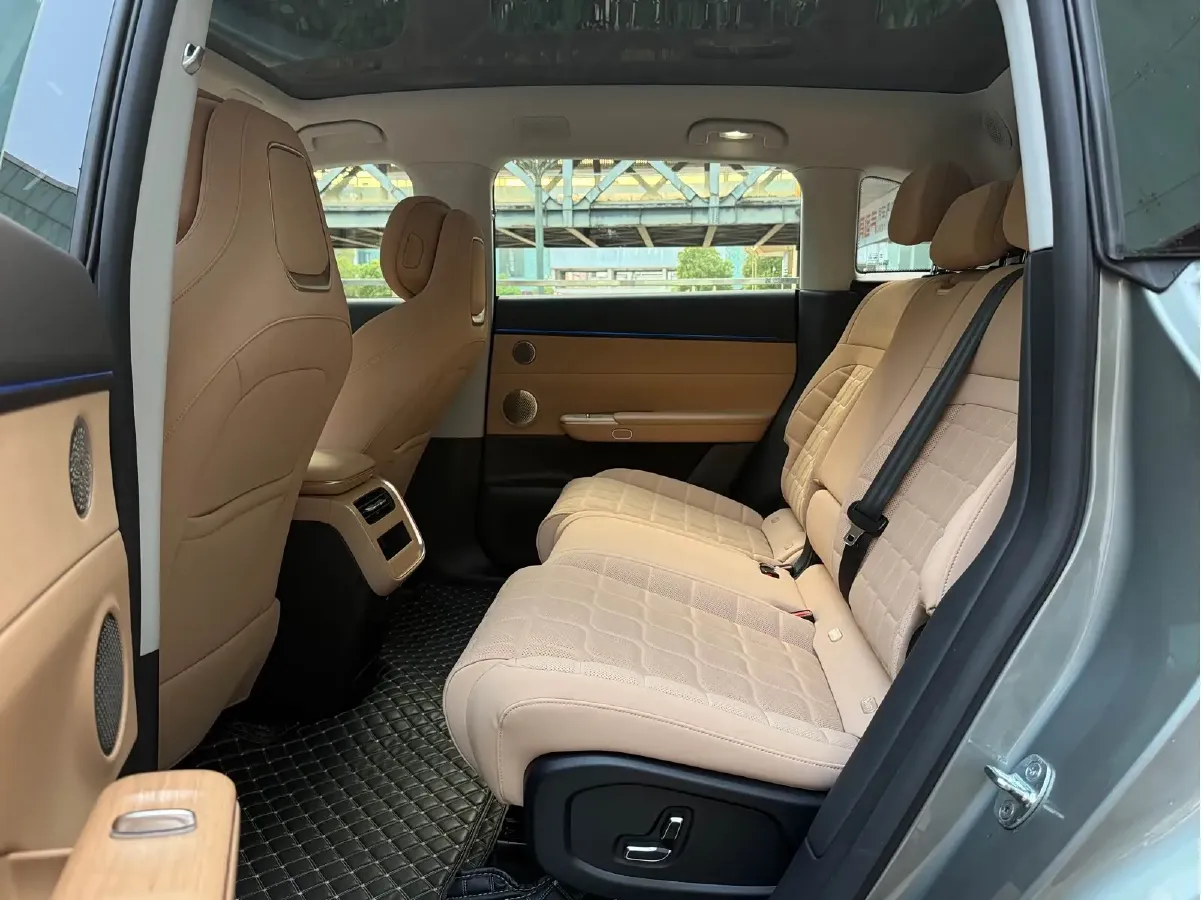 2024 Exceed Sterra ET REEV 156HP REEV 32KWH,autocango,china used car exporter,china ev exporter,chinese used car exporter,chinese used ev exporter