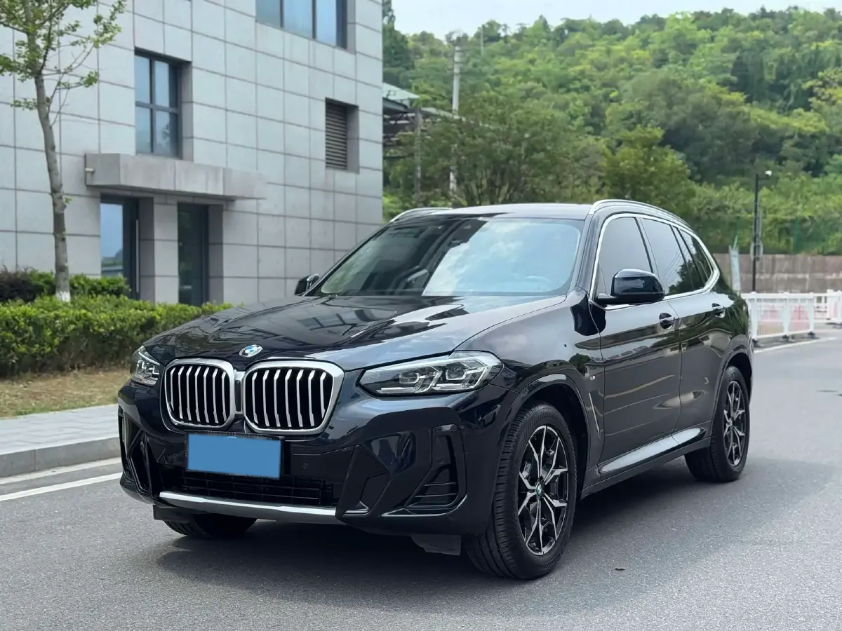 2023 BMW X3 2.0T 184HP L4 8AT