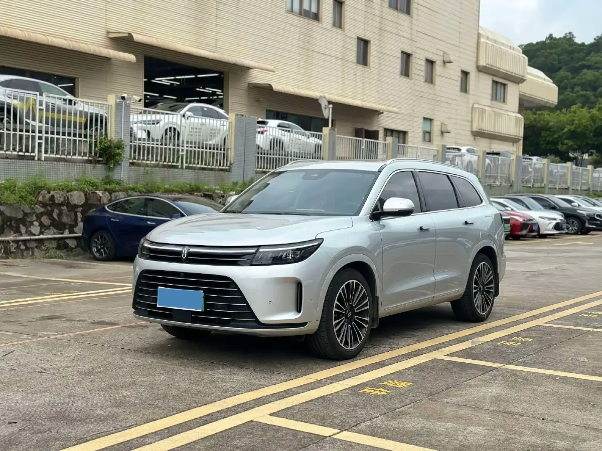 2024 HIMA AITO M7 1.5T 152HP L4 REEV 40KWH