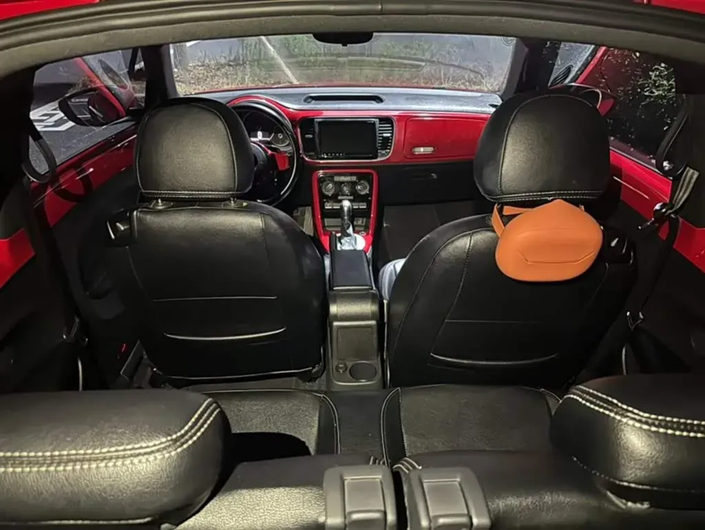 2017 Volkswagen Beetle 1.2T 105HP L4 7DCT,autocango,china used car exporter,china ev exporter,chinese used car exporter,chinese used ev exporter