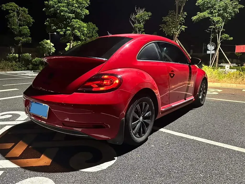 2017 Volkswagen Beetle 1.2T 105HP L4 7DCT,autocango,china used car exporter,china ev exporter,chinese used car exporter,chinese used ev exporter