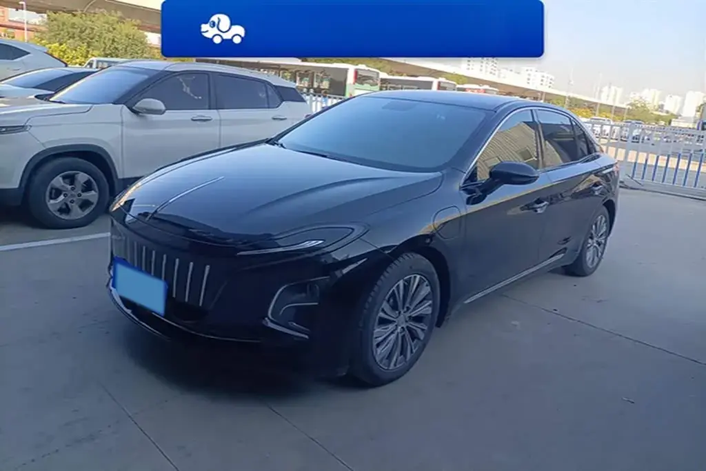 2023 HongQi E-QM5 BEV 82KWH