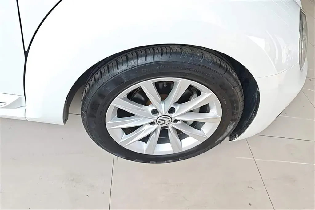 2018 Volkswagen Beetle 1.2T 105HP L4 7DCT,autocango,china used car exporter,china ev exporter,chinese used car exporter,chinese used ev exporter