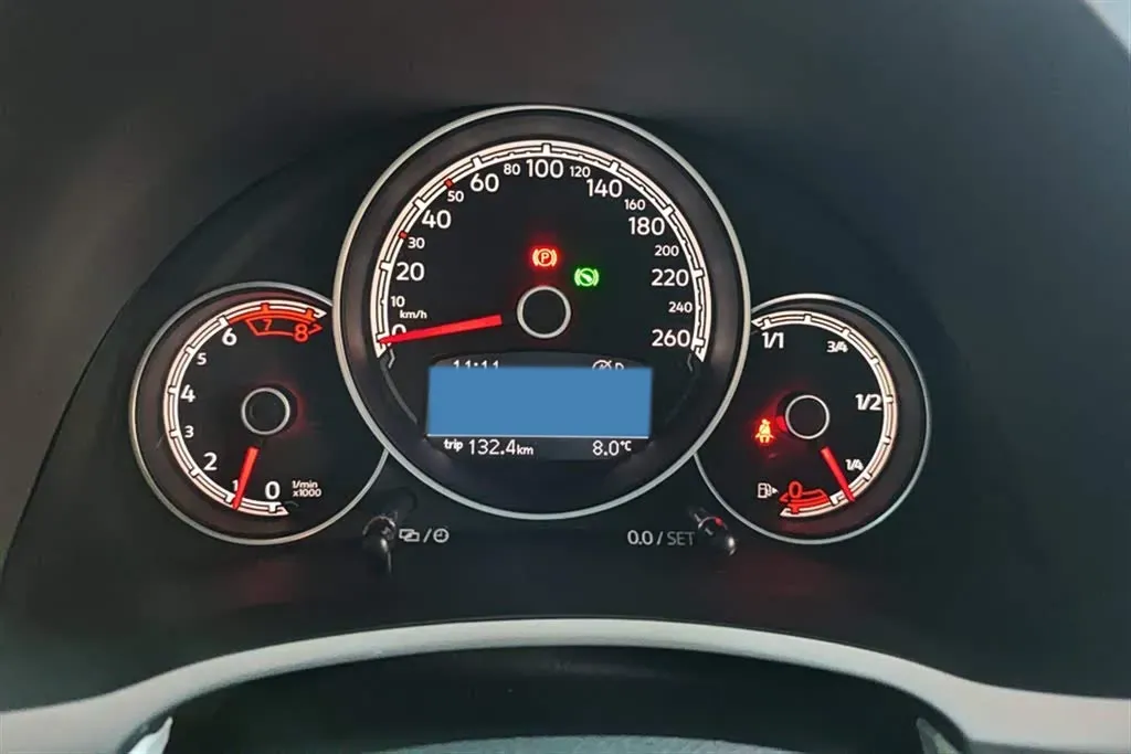 2018 Volkswagen Beetle 1.2T 105HP L4 7DCT,autocango,china used car exporter,china ev exporter,chinese used car exporter,chinese used ev exporter