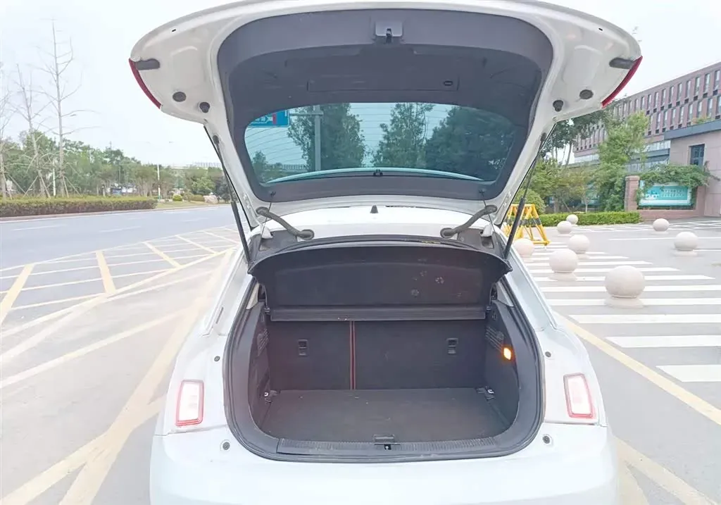 2014 Audi A1 1.4T 122HP L4 7DCT,autocango,china used car exporter,china ev exporter,chinese used car exporter,chinese used ev exporter