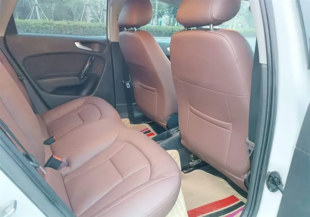 2014 Audi A1 1.4T 122HP L4 7DCT,autocango,china used car exporter,china ev exporter,chinese used car exporter,chinese used ev exporter