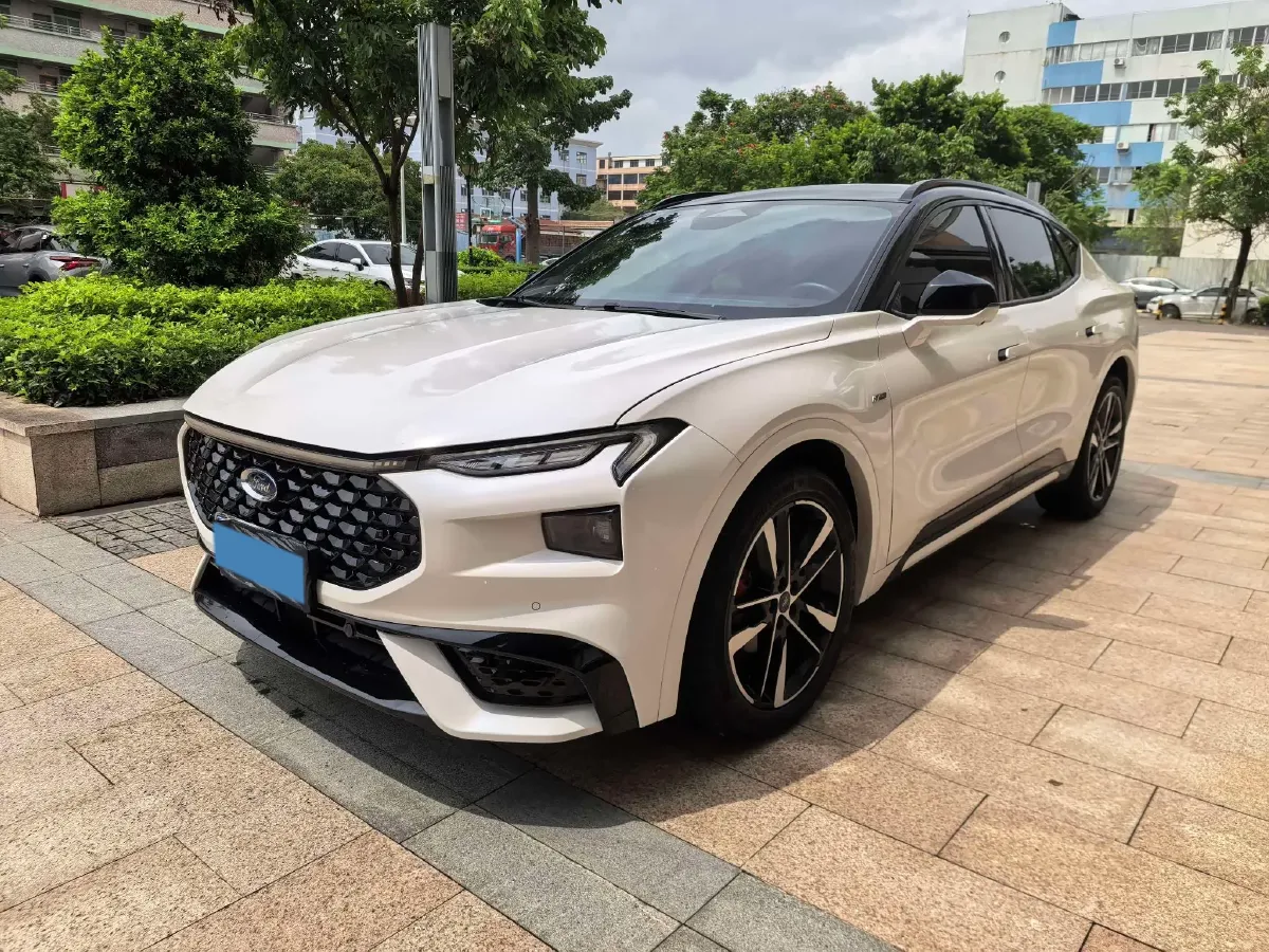 2022 Ford EVOS 2.0T 238HP L4 8AT,autocango,china used car exporter,china ev exporter,chinese used car exporter,chinese used ev exporter