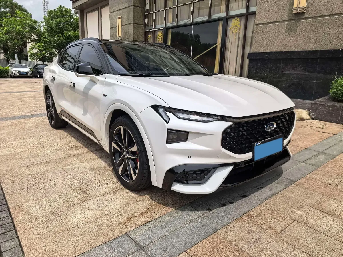 2022 Ford EVOS 2.0T 238HP L4 8AT,autocango,china used car exporter,china ev exporter,chinese used car exporter,chinese used ev exporter