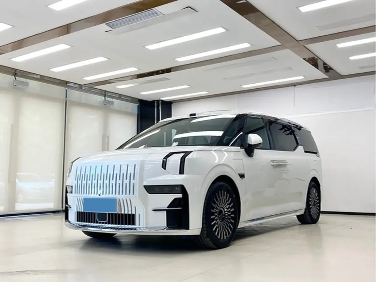 2024 Zeekr 009 BEV 108KWH