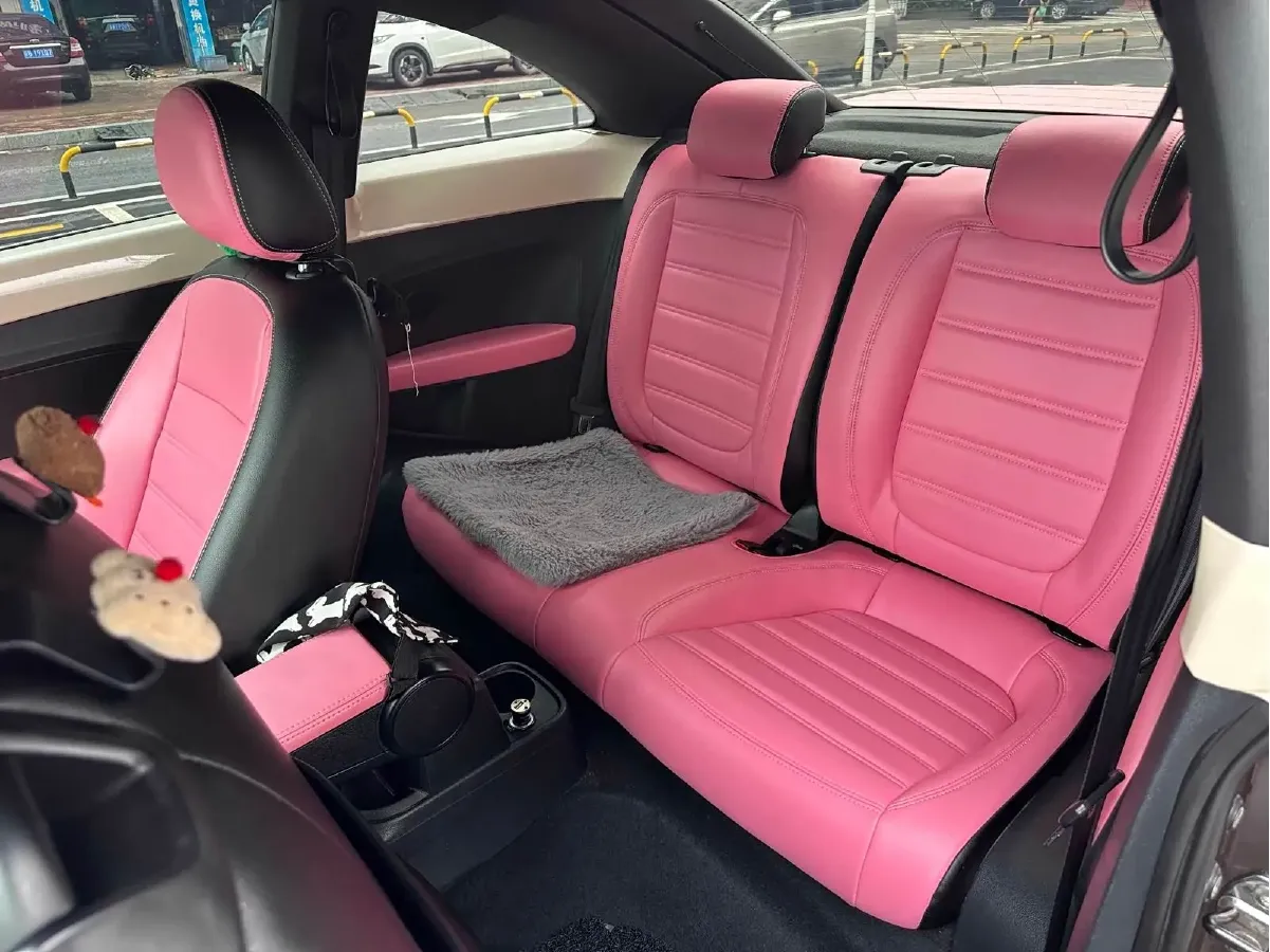 2014 Volkswagen Beetle 1.2T 105HP L4 7DCT,autocango,china used car exporter,china ev exporter,chinese used car exporter,chinese used ev exporter