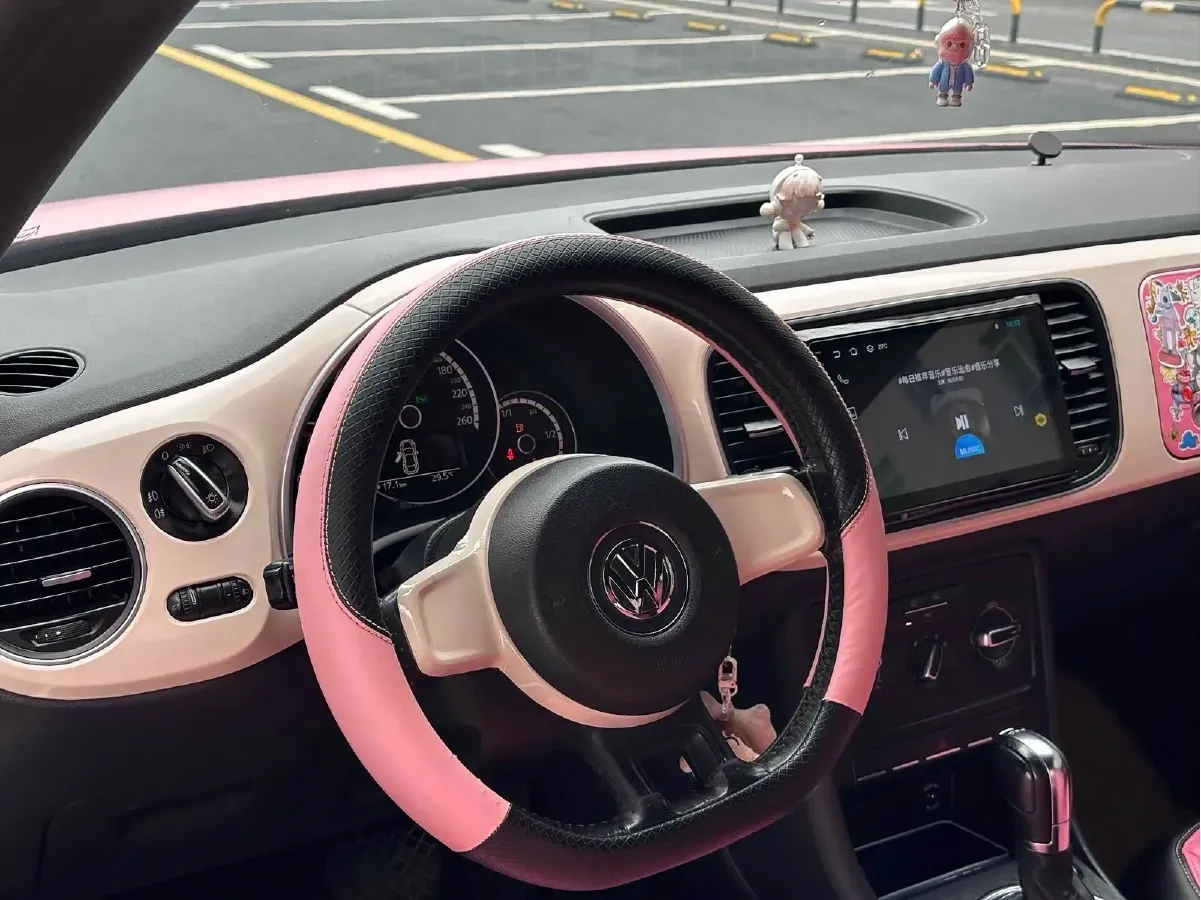 2014 Volkswagen Beetle 1.2T 105HP L4 7DCT,autocango,china used car exporter,china ev exporter,chinese used car exporter,chinese used ev exporter