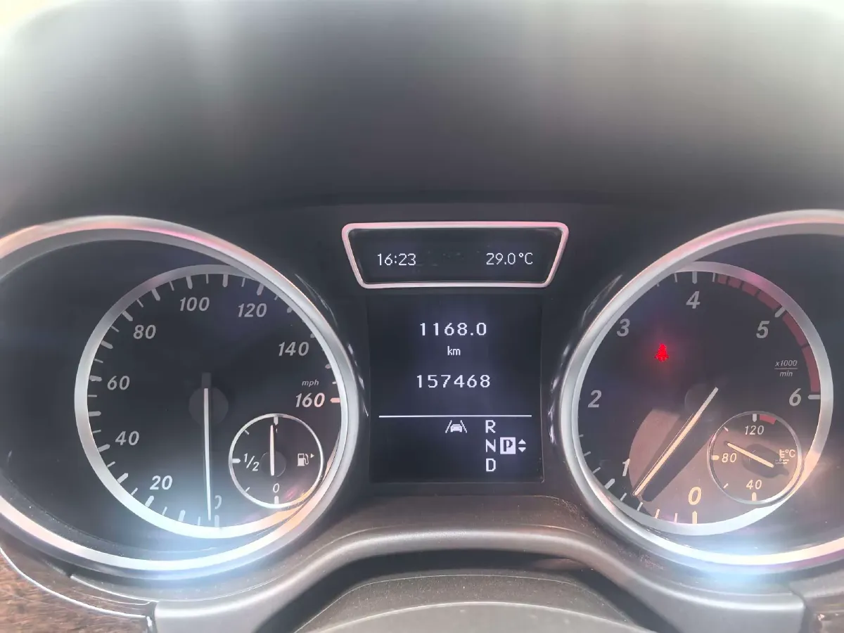 2013 Mercedes-Benz SL Class 3.5L 306HP V6 7AT,autocango,china used car exporter,china ev exporter,chinese used car exporter,chinese used ev exporter