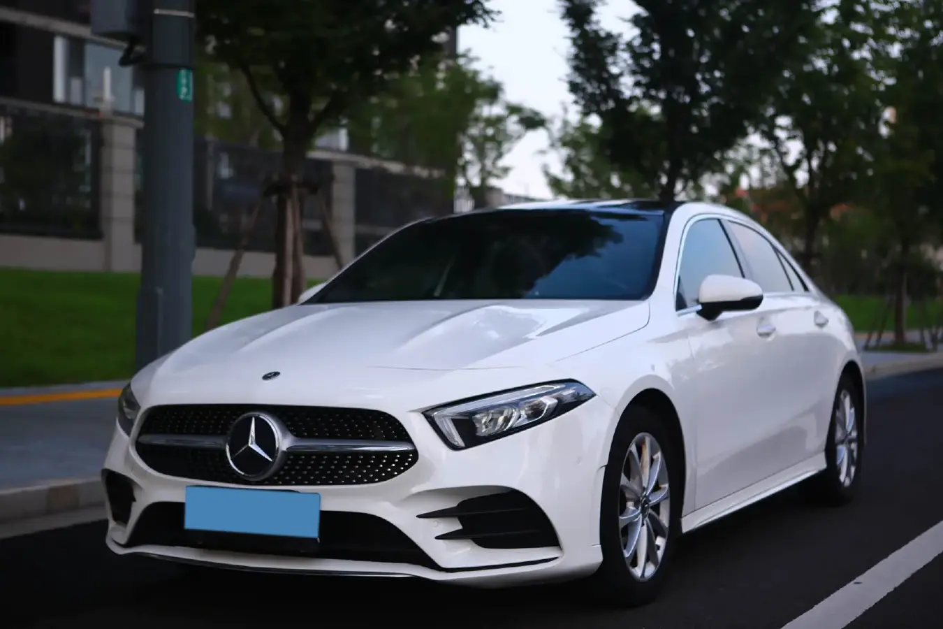 2021 Mercedes-Benz A Class 1.3T 163HP L4 7DCT