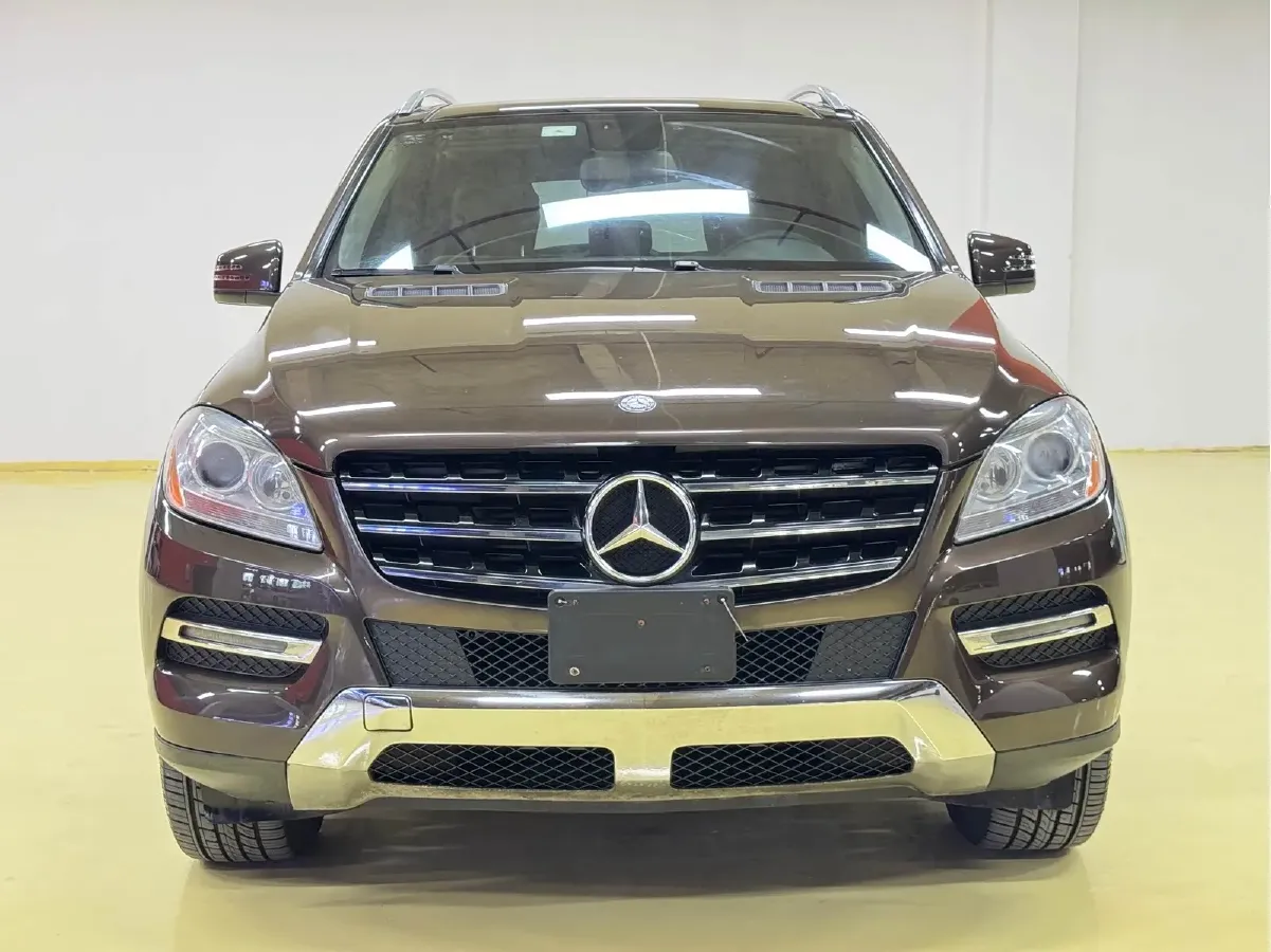 2013 Mercedes-Benz SL Class 3.5L 306HP V6 7AT,autocango,china used car exporter,china ev exporter,chinese used car exporter,chinese used ev exporter