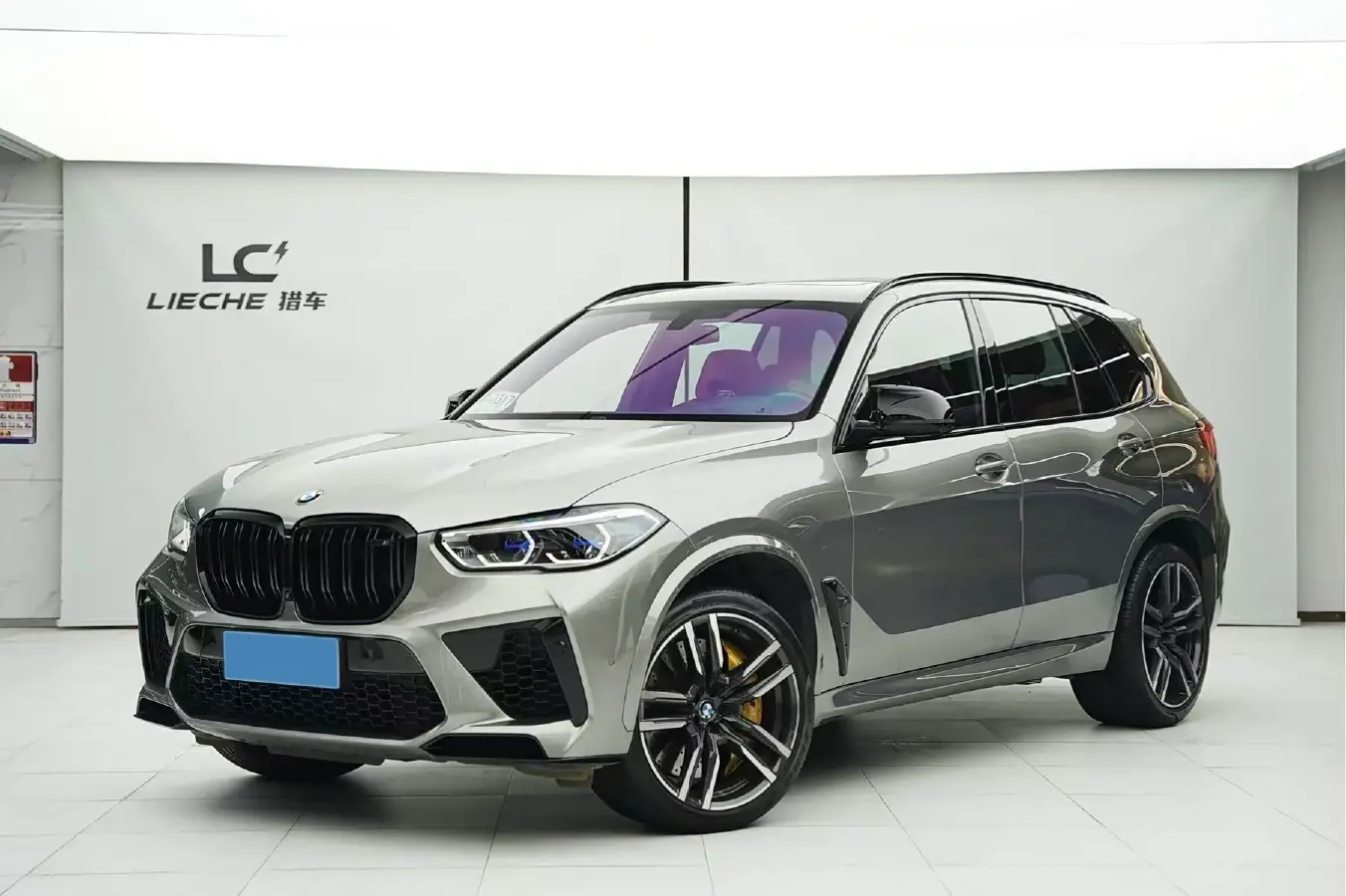 2023 BMW X5 M 4.4T 625HP V8 8AT