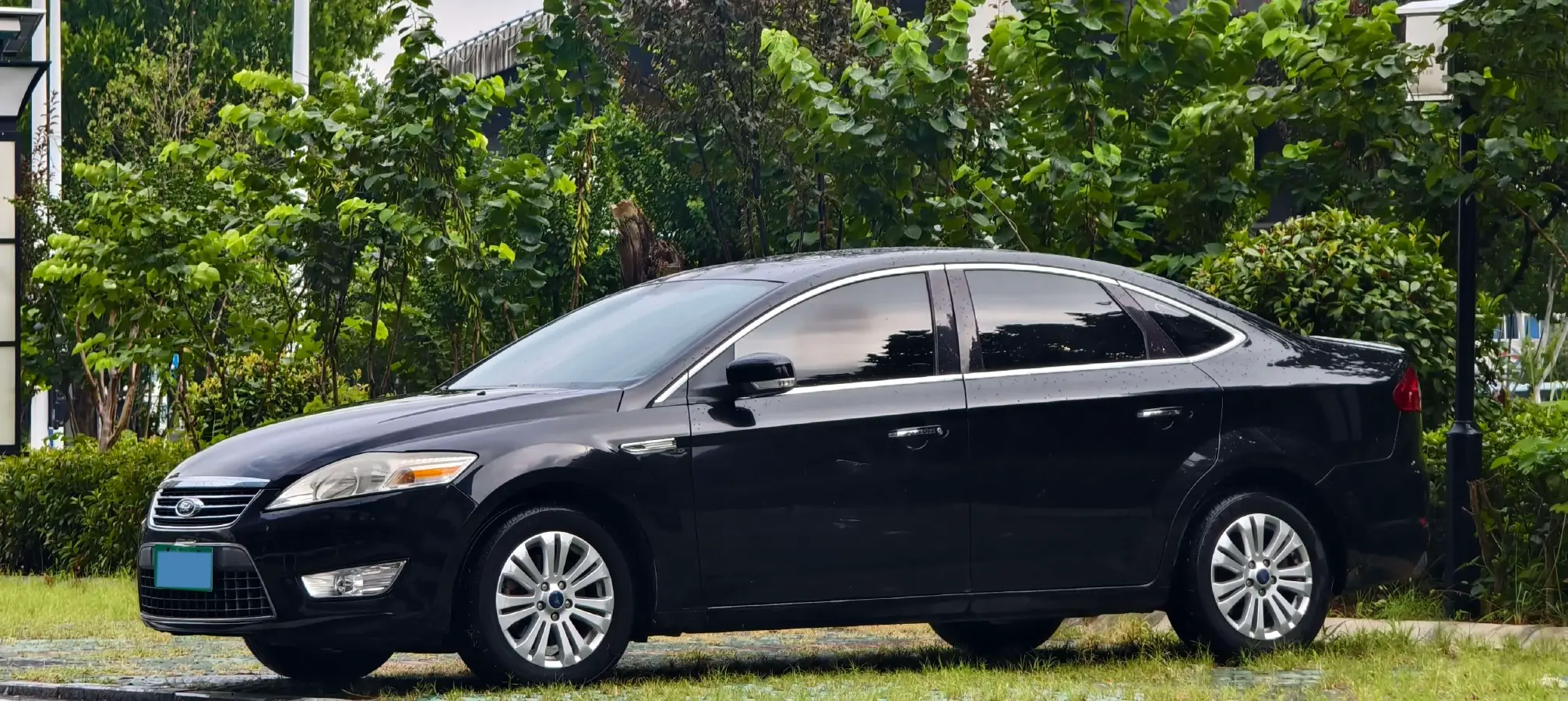 2011 Ford Mondeo 2.3L 160HP L4 6AT