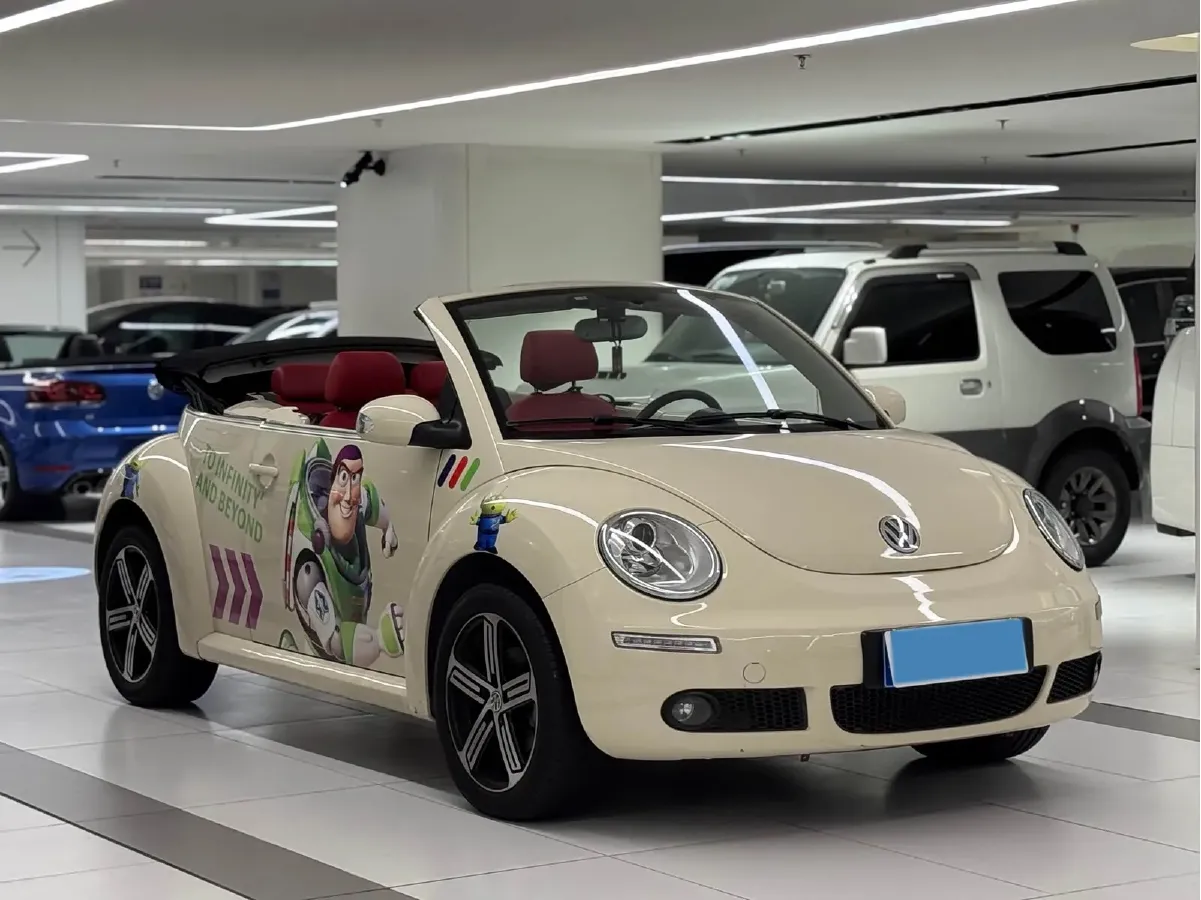 2009 Volkswagen Beetle 2.0L 115HP L4 6AT,autocango,china used car exporter,china ev exporter,chinese used car exporter,chinese used ev exporter