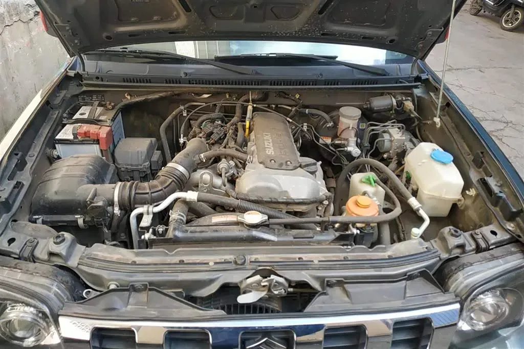 2015 Suzuki Jimny 1.3L 85HP L4 4AT,autocango,china used car exporter,china ev exporter,chinese used car exporter,chinese used ev exporter