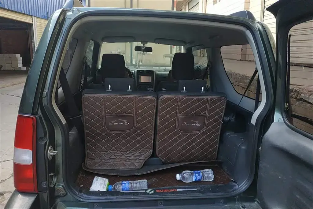 2015 Suzuki Jimny 1.3L 85HP L4 4AT,autocango,china used car exporter,china ev exporter,chinese used car exporter,chinese used ev exporter