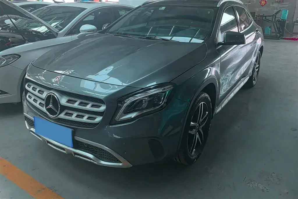 2017 Mercedes-Benz GLA Class 1.6T 156HP L4 7DCT